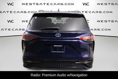 2022 Toyota Sienna XSE 7 Passenger