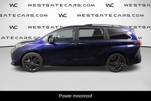 2022 Toyota Sienna XSE 7 Passenger