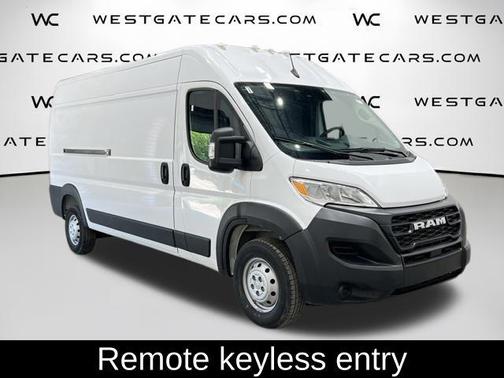 Bright White Clearcoat 2023 RAM ProMaster 2500 High Roof