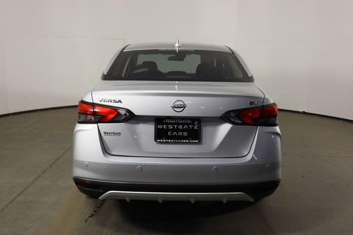 2023 Nissan Versa 1.6 SV