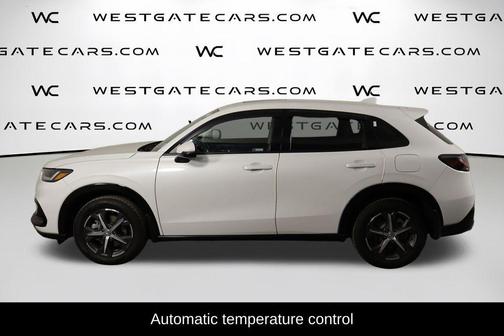 White 2024 Honda HR-V EX-L