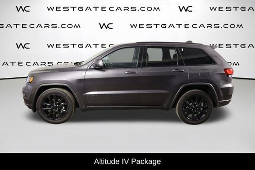 Granite Crystal Metallic Clearcoat 2019 Jeep Grand Cherokee Altitude