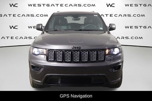 Granite Crystal Metallic Clearcoat 2019 Jeep Grand Cherokee Altitude