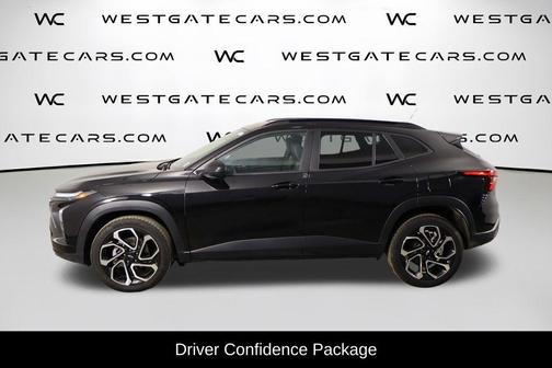 Mosaic Black Metallic 2025 Chevrolet Trax FWD 2RS