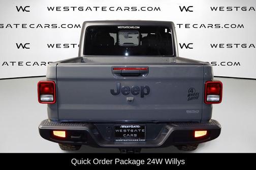 2022 Jeep Gladiator Sport