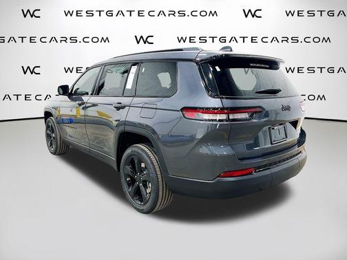 Baltic Gray Metallic Clearcoat 2025 Jeep Grand Cherokee L Altitude