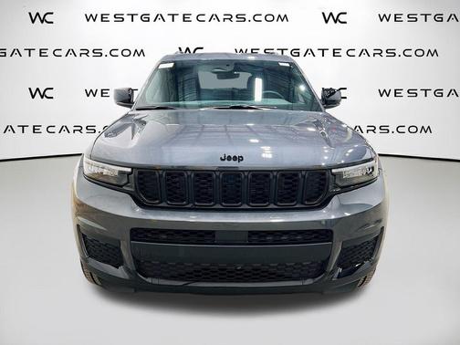 Baltic Gray Metallic Clearcoat 2025 Jeep Grand Cherokee L Altitude
