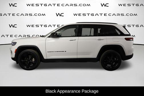 Bright White Clearcoat 2023 Jeep Grand Cherokee Limited