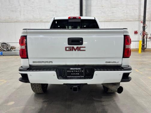 2017 GMC Sierra 2500 Denali