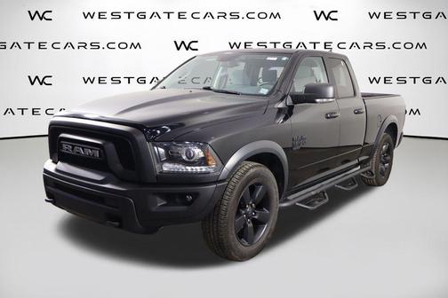 Diamond Black Crystal Pearlcoat 2019 RAM 1500 Classic Warlock Quad Cab 4x2 6'4' Box