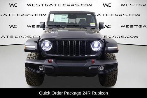 Granite Crystal Metallic Clearcoat 2026 Jeep Gladiator Rubicon