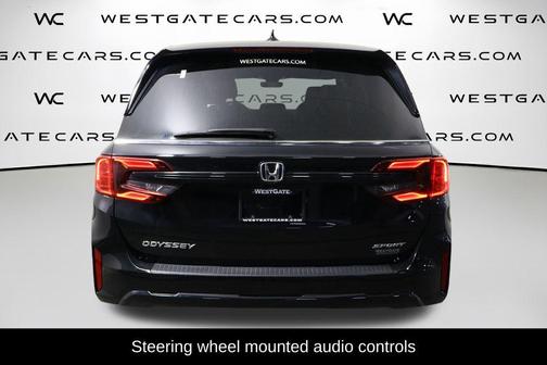 Crystal Black Pearl 2025 Honda Odyssey Sport-L