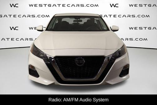Glacier White 2022 Nissan Altima S FWD