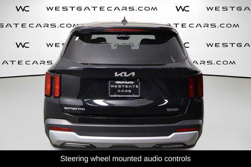 Ebony Black 2025 Kia Sorento LX
