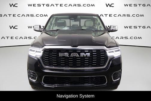 Diamond Black Crystal Pearlcoat 2025 RAM 1500 ST
