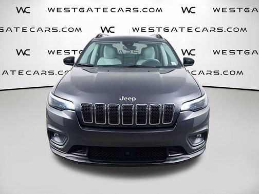 Granite Crystal Metallic Clearcoat 2022 Jeep Cherokee Latitude Lux