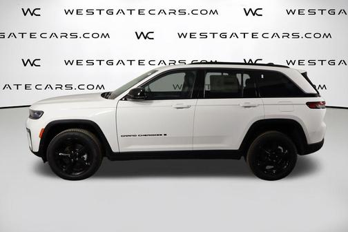 Bright White Clearcoat 2026 Jeep Grand Cherokee Limited