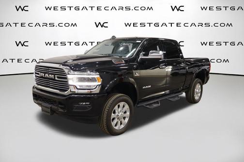 Diamond Black Crystal Pearlcoat 2022 RAM 2500 Laramie Crew Cab 4x4 6'4' Box