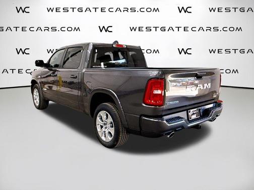 Granite Crystal Metallic Clearcoat 2026 RAM 1500 Big Horn/Lone Star