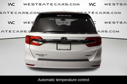 Platinum White Pearl 2021 Honda Odyssey Touring
