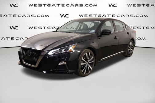 Super Black 2022 Nissan Altima SR FWD