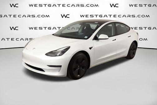 Pearl White Multi-Coat 2023 Tesla Model 3 Standard Range