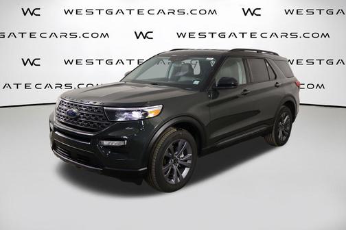 FORGED GREEN METALLIC 2022 Ford Explorer XLT