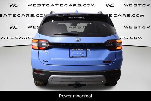 Diffused Sky Pearl 2025 Honda Pilot TrailSport