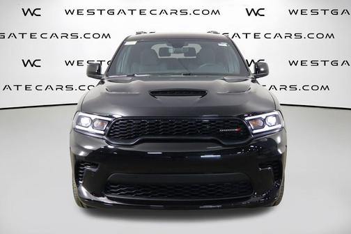 DB Black Crystal Clearcoat 2026 Dodge Durango GT HEMI V8
