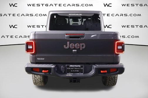 Granite Crystal Metallic Clearcoat 2026 Jeep Gladiator Shadow Ops