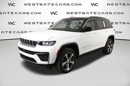 Bright White Clearcoat 2026 Jeep Grand Cherokee Limited