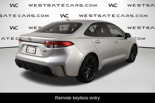 Classic Silver Metallic 2025 Toyota Corolla SE