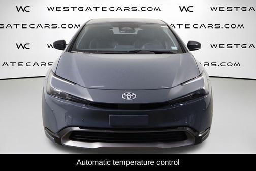 2025 Toyota Prius XLE