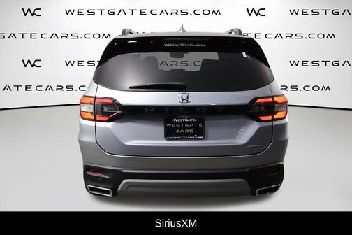 Gray 2025 Honda Pilot Touring 8-Passenger