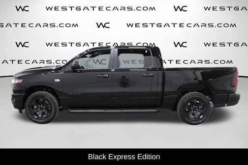 Diamond Black Crystal Pearlcoat 2026 RAM 1500 Express