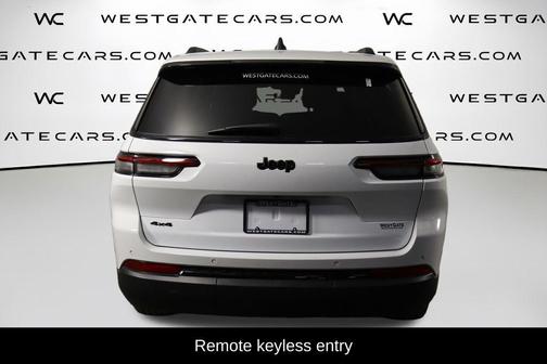 Bright White Clearcoat 2025 Jeep Grand Cherokee L Altitude