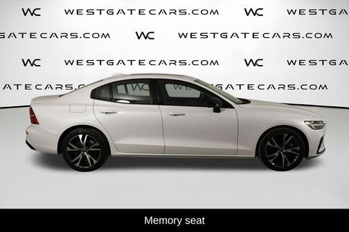2024 Volvo S60 B5 Core Dark Theme