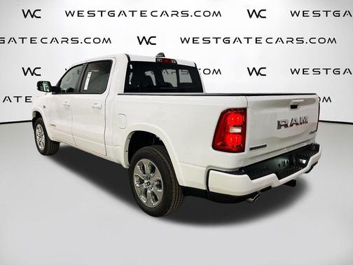 Bright White Clearcoat 2026 RAM 1500 Big Horn/Lone Star