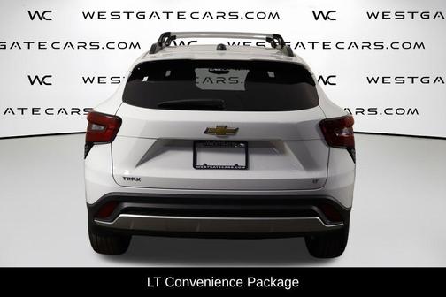 Summit White 2025 Chevrolet Trax LT