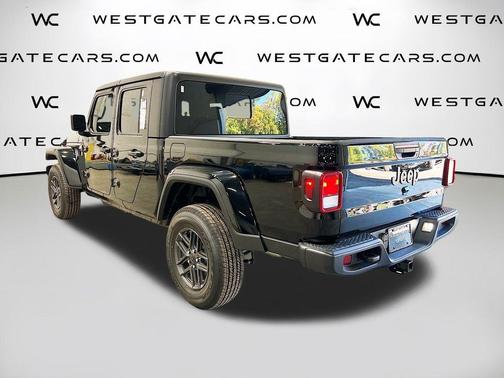 2025 Jeep Gladiator Sport