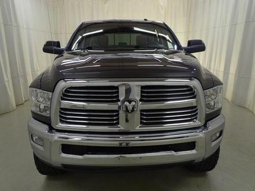 Photo 2 of 32 of 2017 RAM 2500 Big Horn