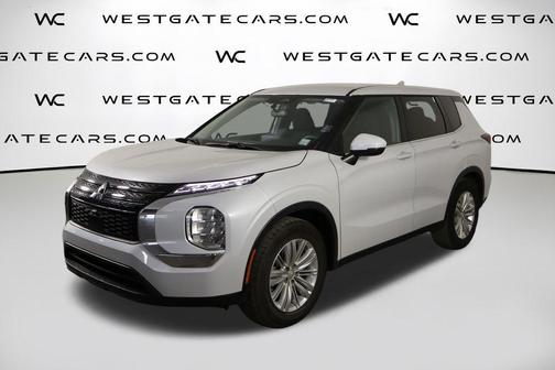 White Diamond 2024 Mitsubishi Outlander ES 2.5 2WD