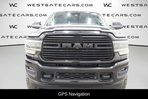 Diamond Black Crystal Pearlcoat 2020 RAM 3500 Laramie Crew Cab 4x4 8' Box