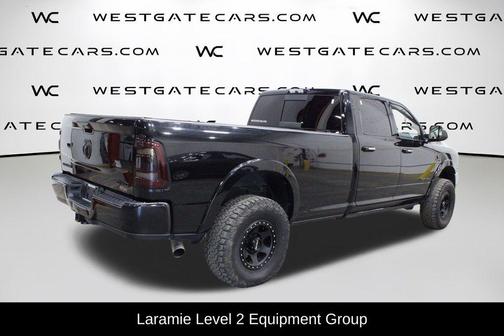 Diamond Black Crystal Pearlcoat 2020 RAM 3500 Laramie Crew Cab 4x4 8' Box