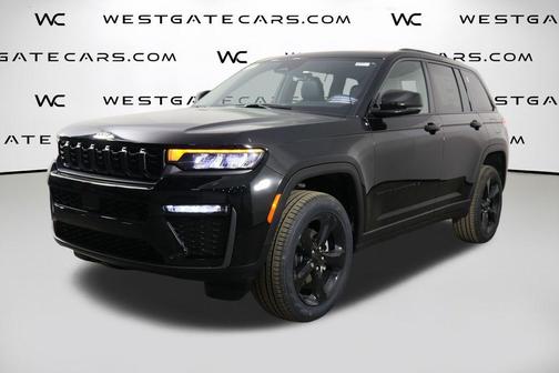 Diamond Black Crystal Pearlcoat 2026 Jeep Grand Cherokee Limited