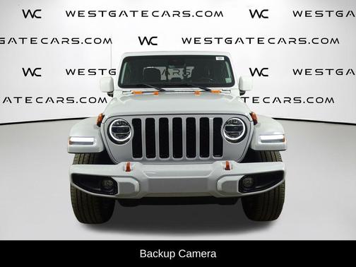 Bright White Clearcoat 2021 Jeep Gladiator Overland