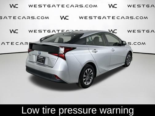 2022 Toyota Prius XLE