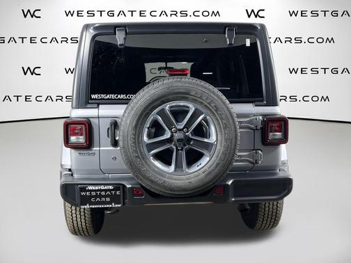 Billet Silver Metallic Clearcoat 2019 Jeep Wrangler Unlimited Sahara