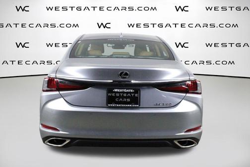 2022 Lexus ES 350 Base
