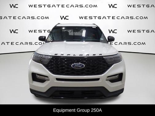 2022 Ford Explorer ST-Line